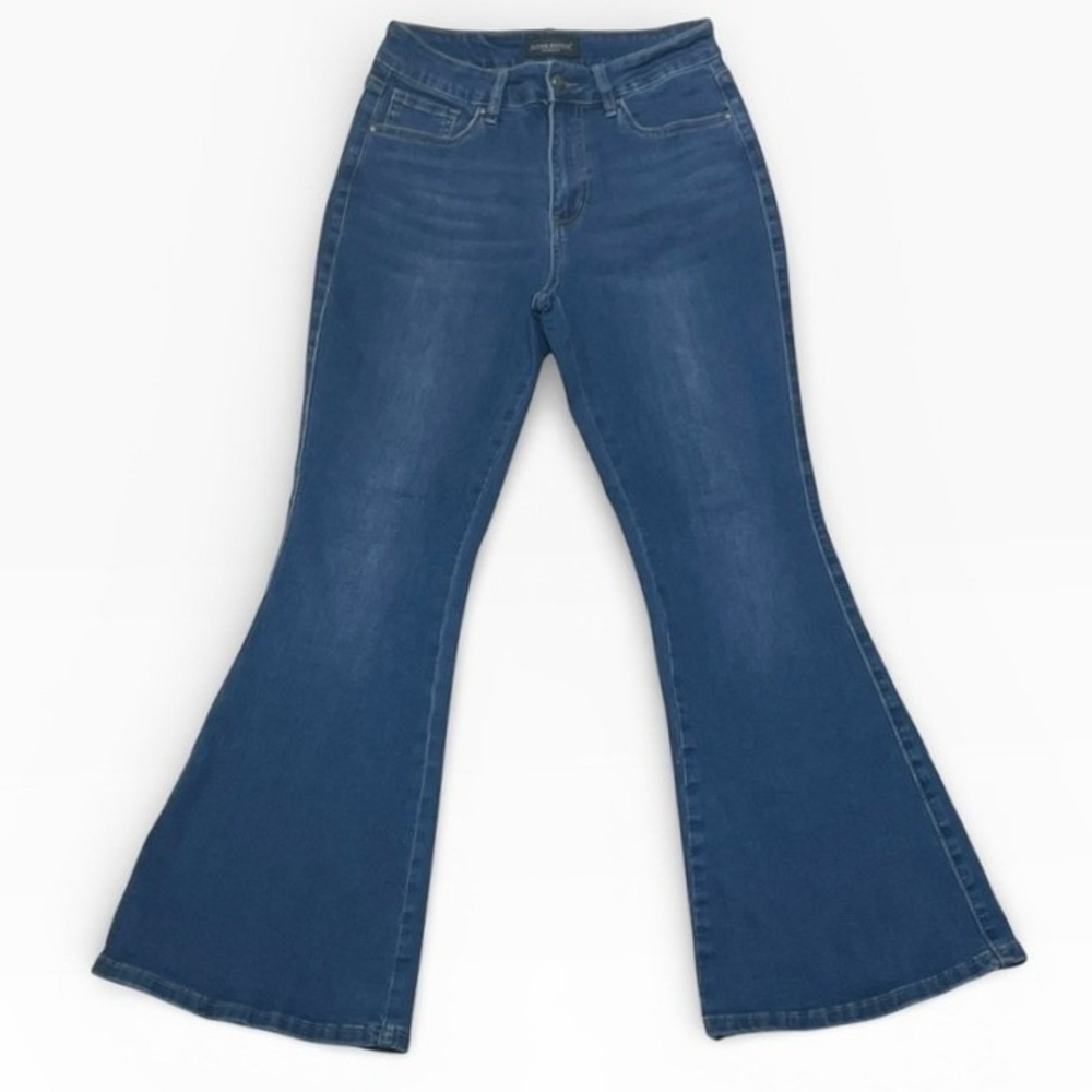 Flying Banana Los Angeles Classic Blue Wide Leg Jeans Size 6S‎ EUC